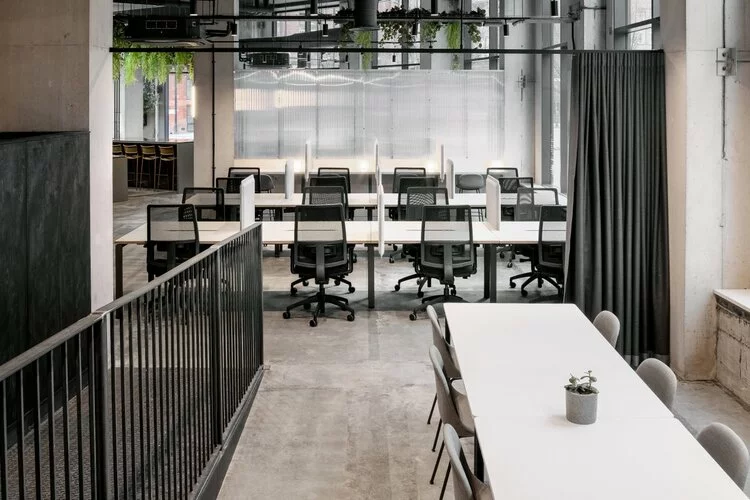 Coworking area in Colony Piccadilly